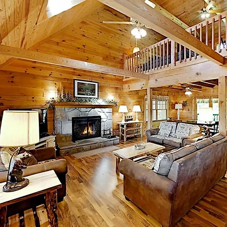 Mountain Lion'S Tales Villa